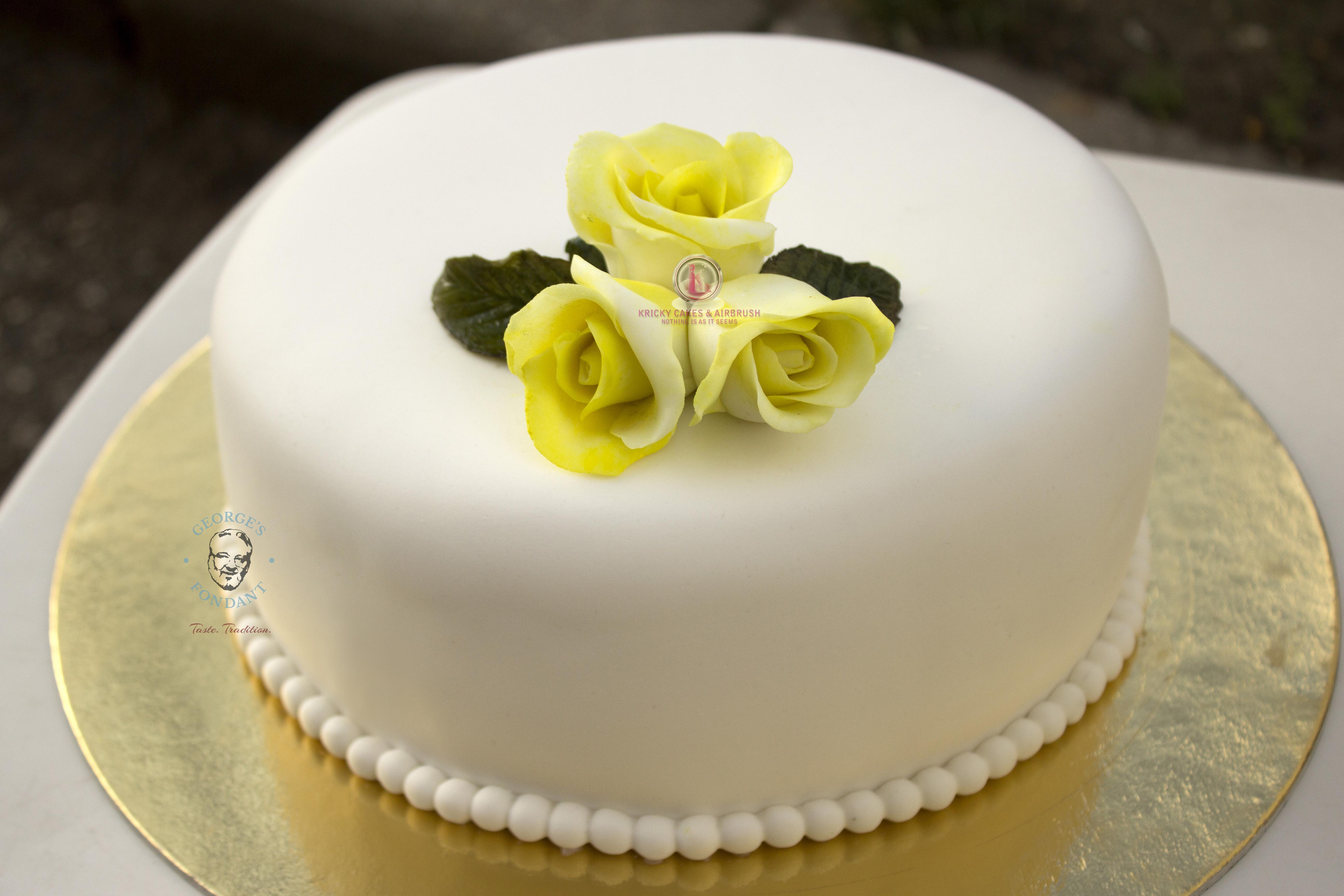George's Fondant Classic White Cake with Yellow Rose